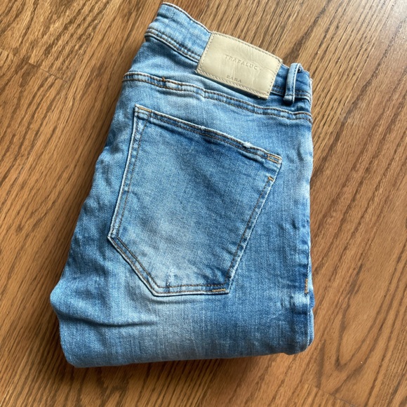 ZARA TRAFALUC RIPPED SKINNY JEANS - Picture 4 of 4